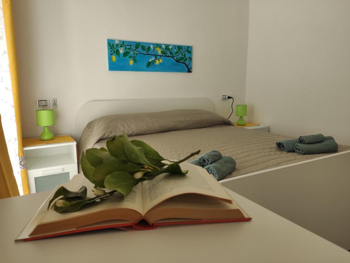 Casta Diva Holiday Rooms CTA Exterior foto